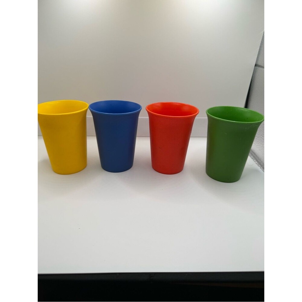 Vintage Tupperware 7 Oz Tumblers Kids Cups Red Yellow Blue Green